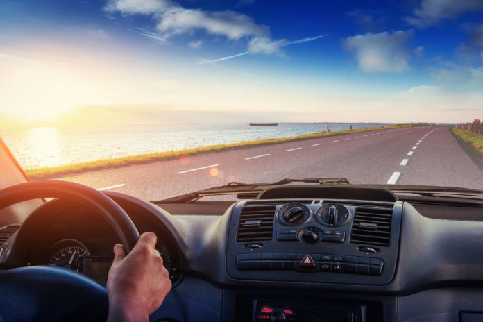 связь в дороге, каршеринг