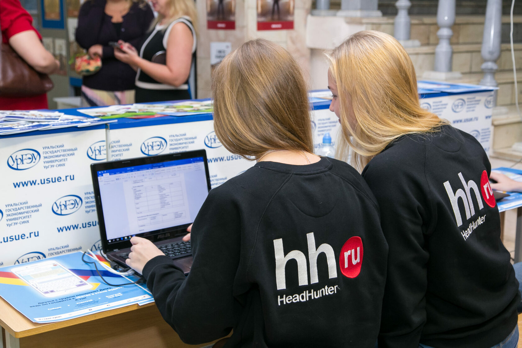 Каршеринг «Делимобиль» запускается в Сочи и Волгограде