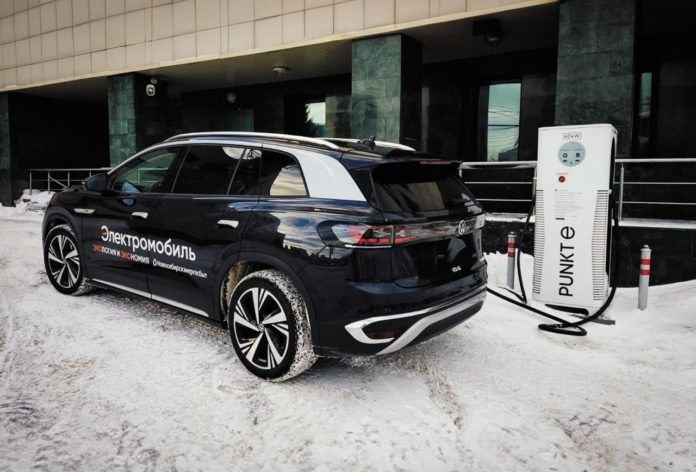 Российский корпоративный транспорт переходит на электрокары