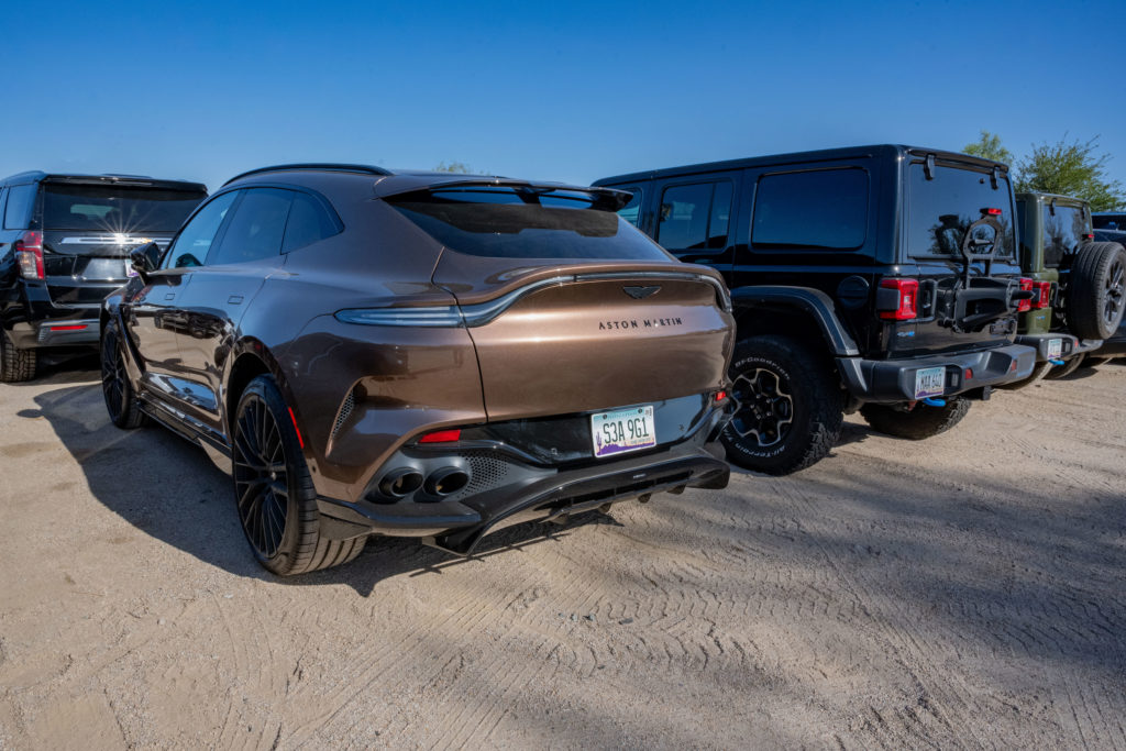 Угонщики крали роскошные машины для сдачи в каршеринг