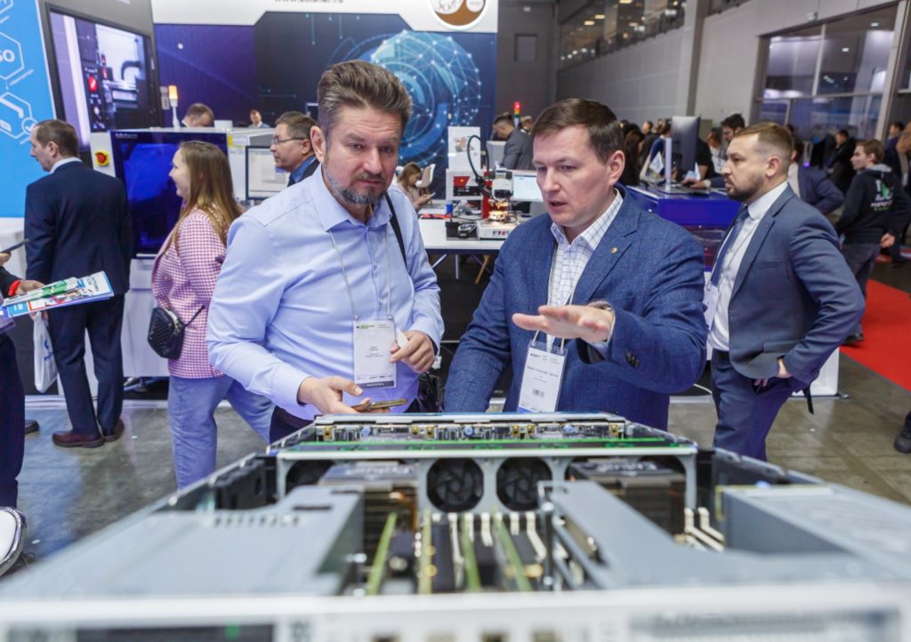 Новейшие российские разработки вычислительной техники и ПО на выставке-форуме «Электроника России» 2025