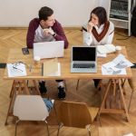 В 2025 году в Москве на треть сократился объем сданных в аренду площадей коворкингов