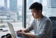 Вопреки общему тренду Япония смягчает закон о защите персональных данных